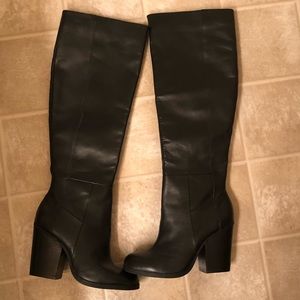New Kenneth Cole Boots